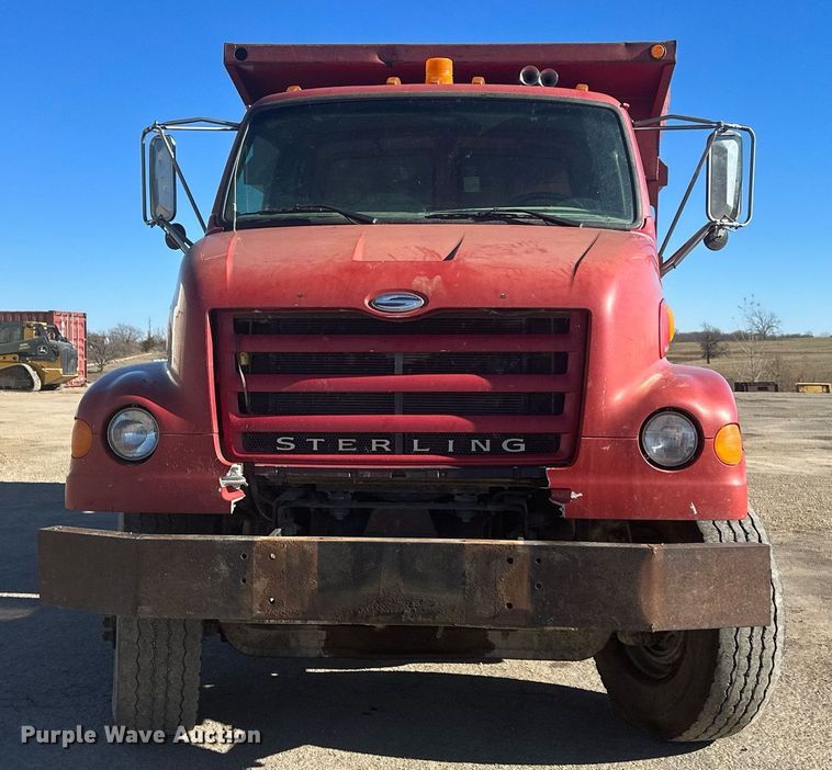 image for item NL9315 2001 Sterling  dump truck