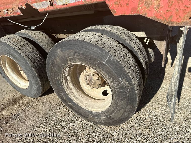 image for item NL9315 2001 Sterling  dump truck