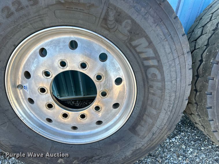 image for item NL9316 Michelin  425/65R22.5 tires and wheels
