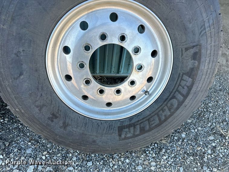 image for item NL9316 Michelin  425/65R22.5 tires and wheels
