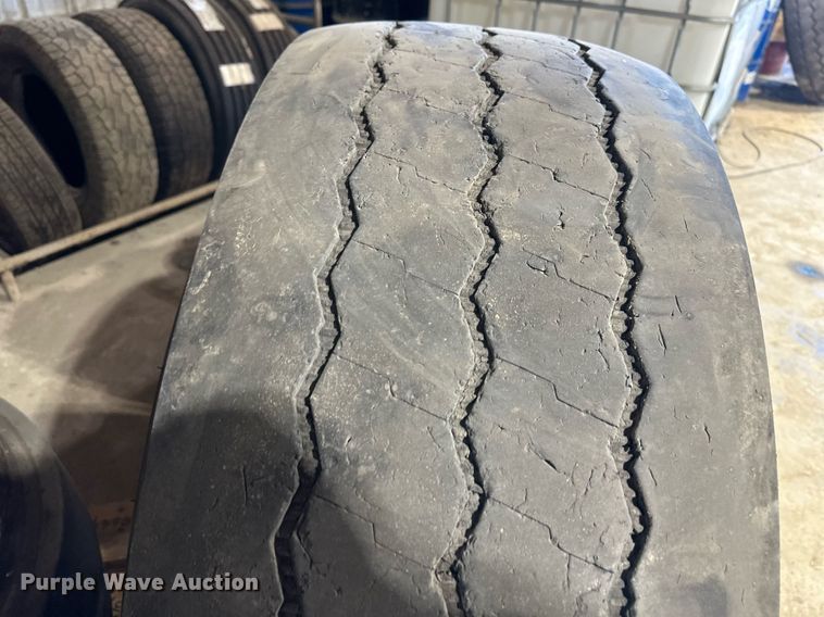 image for item NL9318 Bridgestone M870  tires and wheels