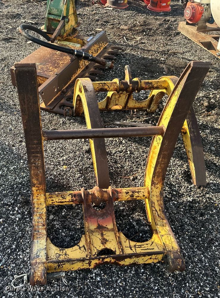 image for item NL9338 Grapple