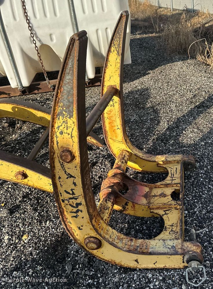 image for item NL9338 Grapple