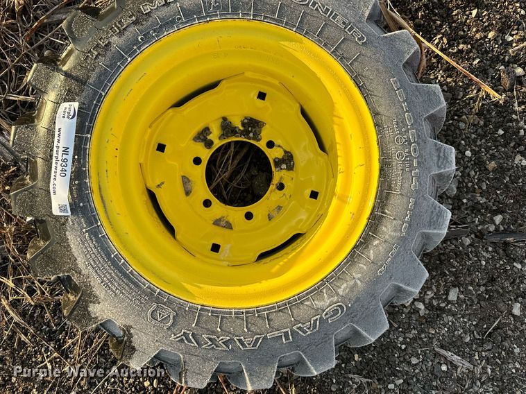 image for item NL9340 Galaxy 25x8.50-14 tire and wheel