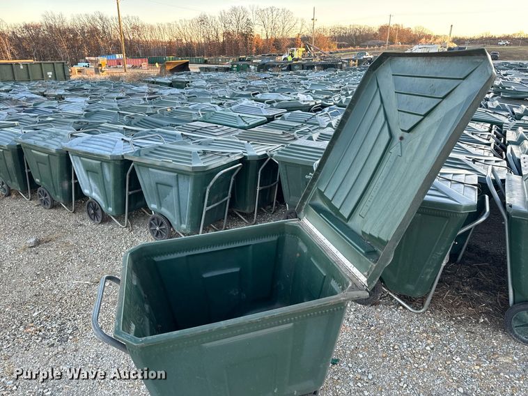 image for item NM9100 Approximately 50 trash carts