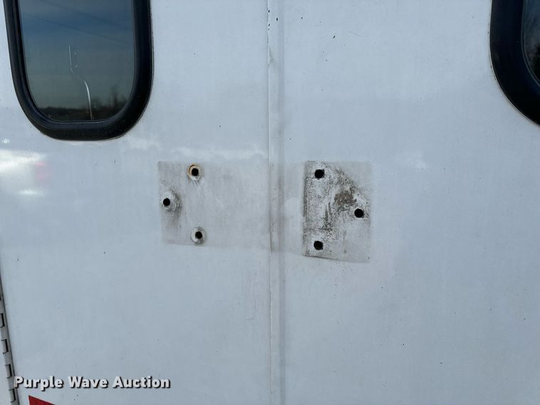 image for item NM9182 2004 Freightliner FL70  utility / service truck