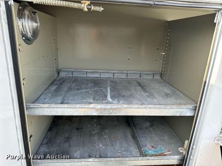 image for item NM9182 2004 Freightliner FL70  utility / service truck