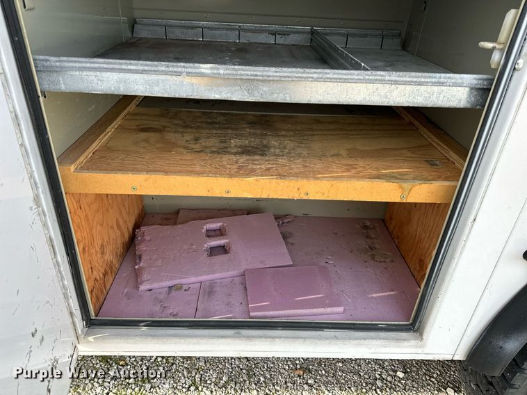 image for item NM9182 2004 Freightliner FL70  utility / service truck