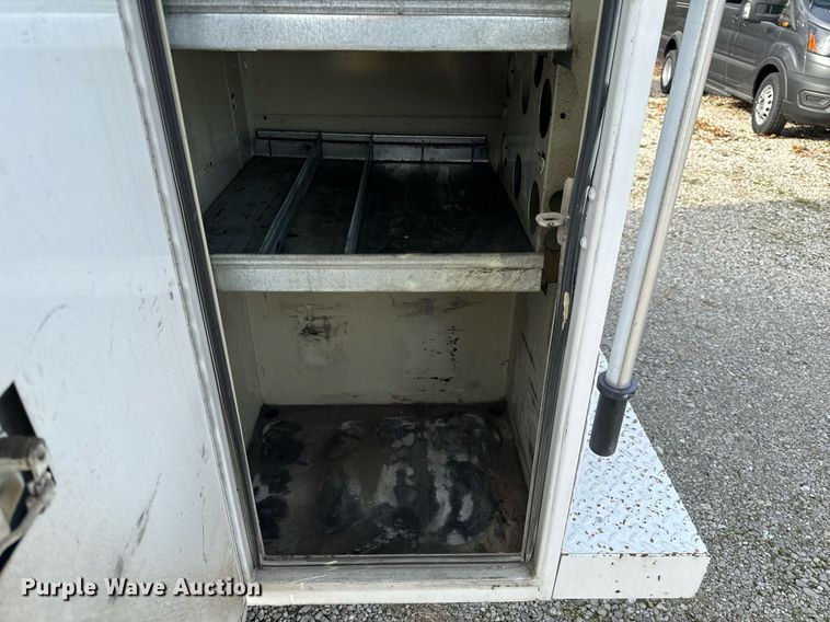 image for item NM9182 2004 Freightliner FL70  utility / service truck