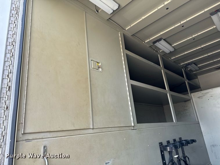 image for item NM9182 2004 Freightliner FL70  utility / service truck