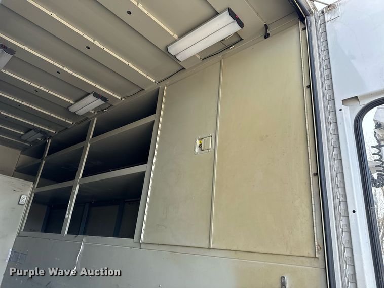 image for item NM9182 2004 Freightliner FL70  utility / service truck