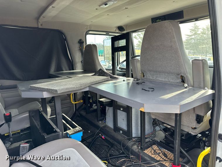 image for item NM9182 2004 Freightliner FL70  utility / service truck