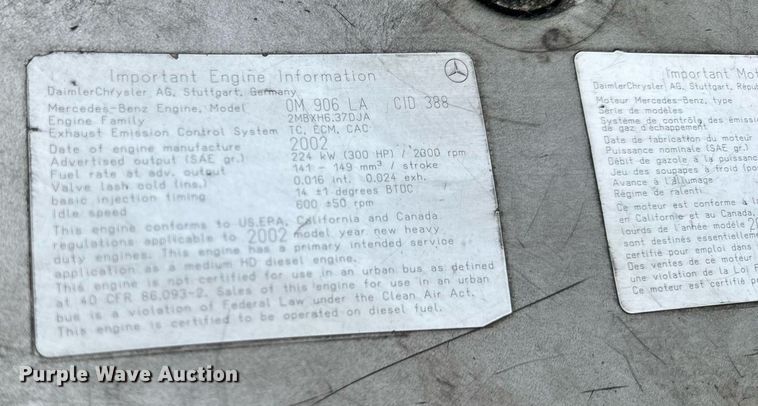 image for item NM9182 2004 Freightliner FL70  utility / service truck