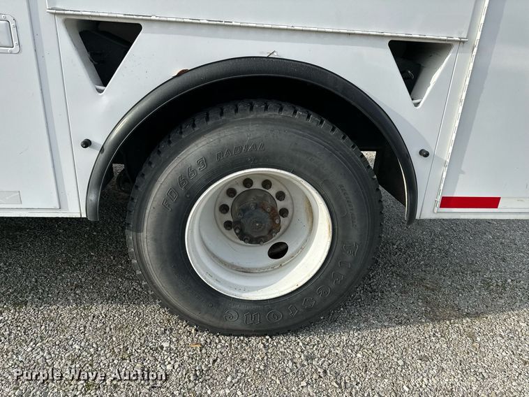 image for item NM9182 2004 Freightliner FL70  utility / service truck