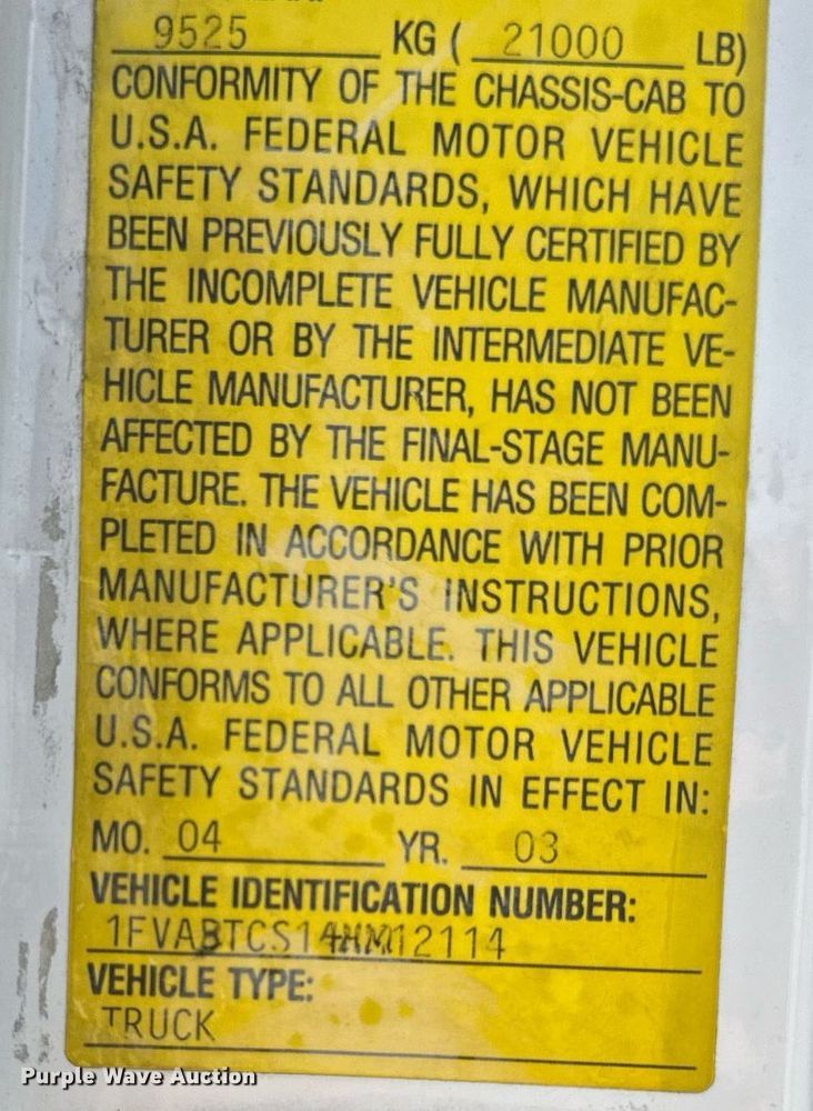 image for item NM9182 2004 Freightliner FL70  utility / service truck