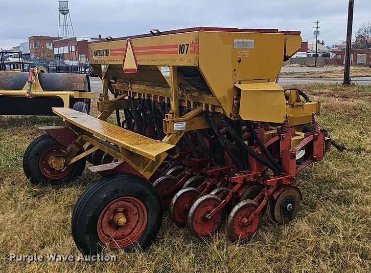 image for item NP9250 HayBuster 107  grain drill