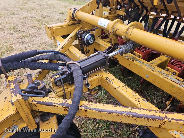 image for item NP9250 HayBuster 107  grain drill