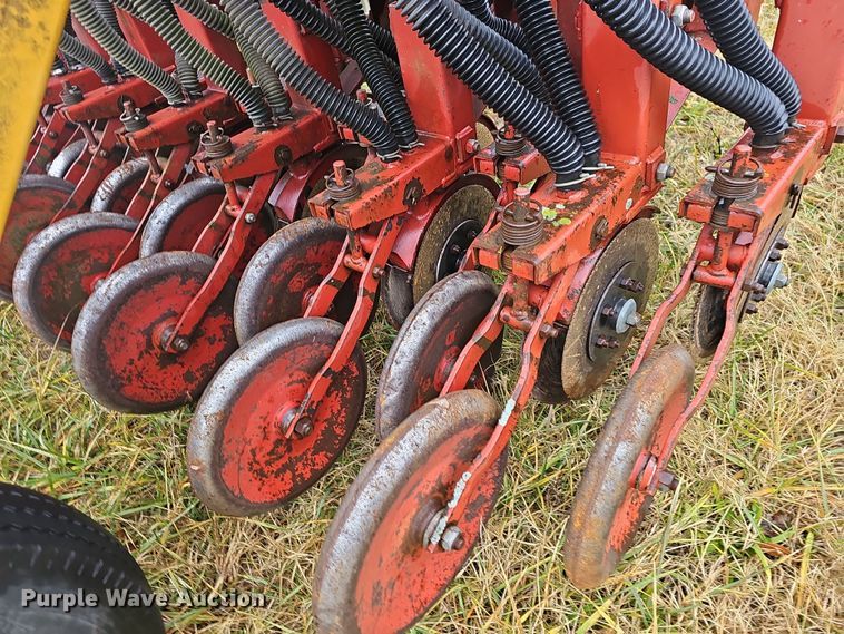 image for item NP9250 HayBuster 107  grain drill