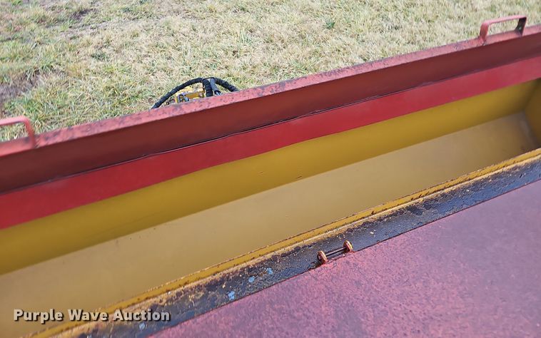 image for item NP9250 HayBuster 107  grain drill