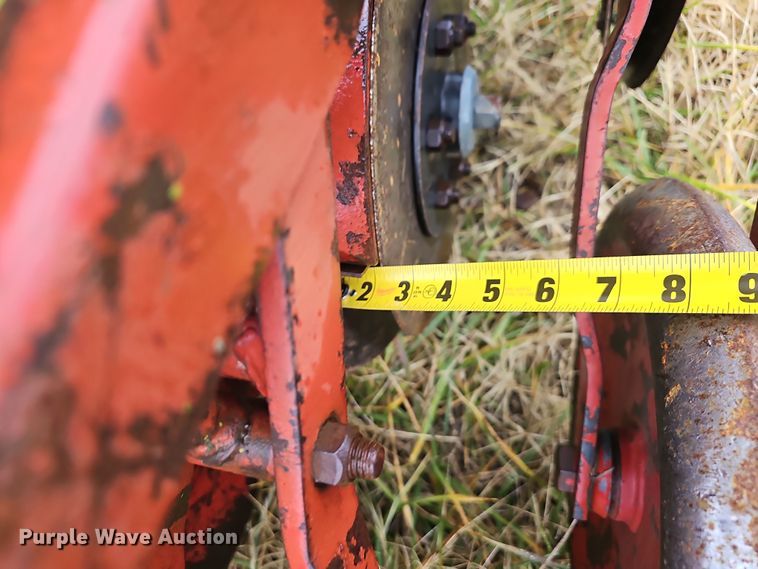 image for item NP9250 HayBuster 107  grain drill