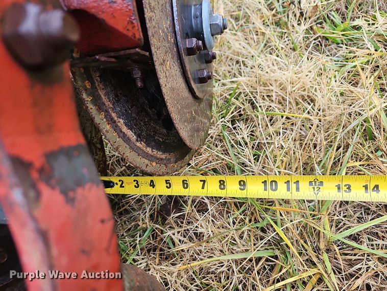 image for item NP9250 HayBuster 107  grain drill