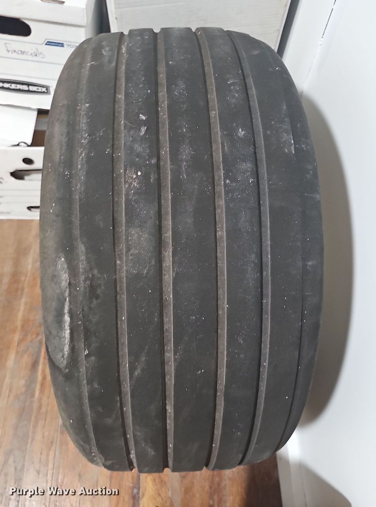 image for item NP9250 HayBuster 107  grain drill