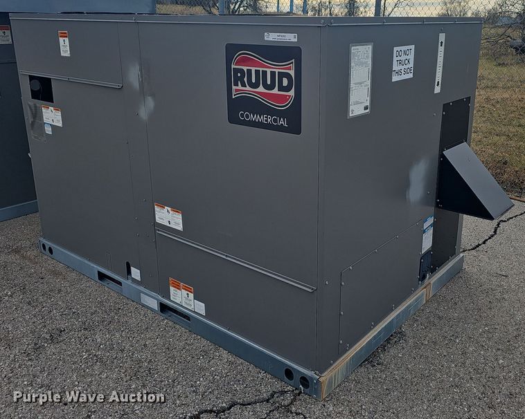 image for item NP9293 2020 RUUD RHPDZS120ADB000AB  HVAC Unit