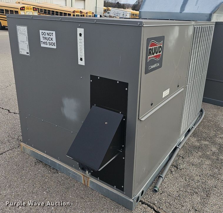 image for item NP9293 2020 RUUD RHPDZS120ADB000AB  HVAC Unit