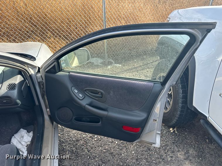 image for item NS9076 2002 Pontiac Grand Prix GT