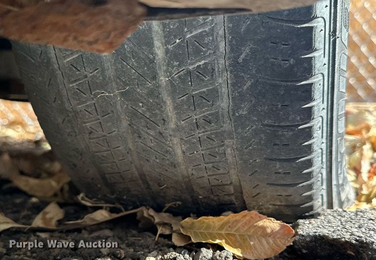 image for item NS9076 2002 Pontiac Grand Prix GT