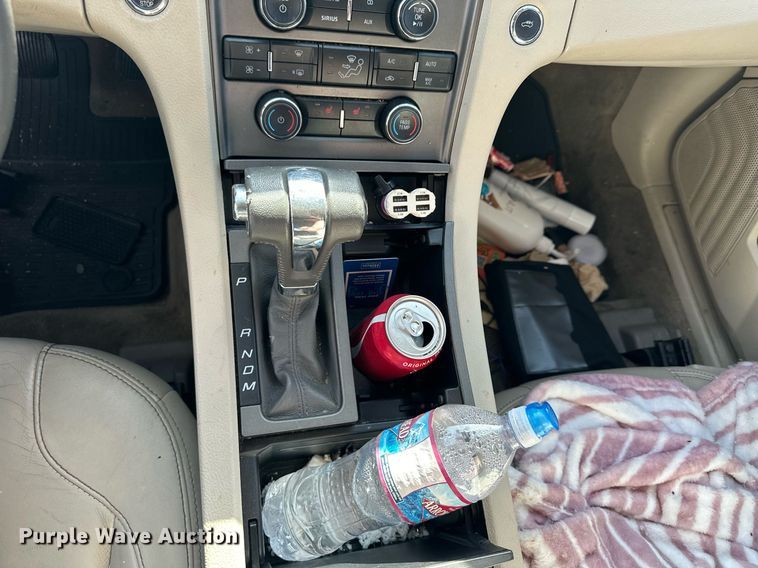 image for item NS9081 2012 Ford Taurus SEL