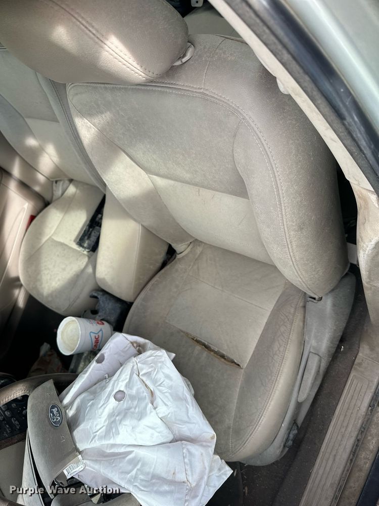 image for item NS9083 2005 Ford Taurus SEL