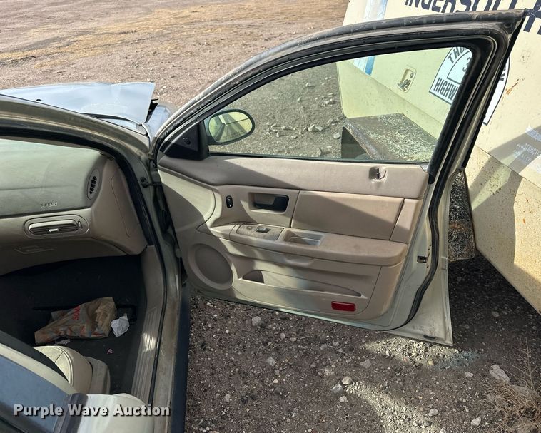 image for item NS9083 2005 Ford Taurus SEL