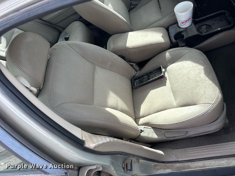 image for item NS9083 2005 Ford Taurus SEL