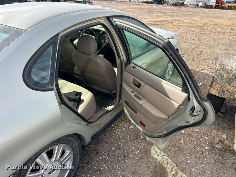 image for item NS9083 2005 Ford Taurus SEL