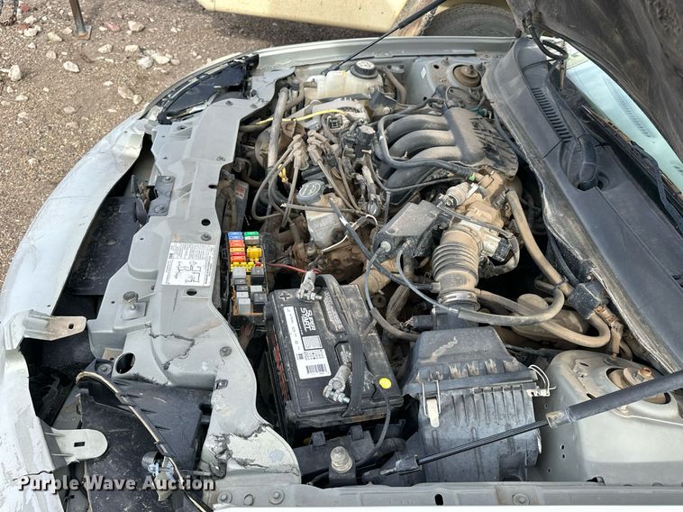 image for item NS9083 2005 Ford Taurus SEL