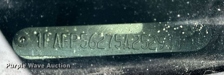 image for item NS9083 2005 Ford Taurus SEL