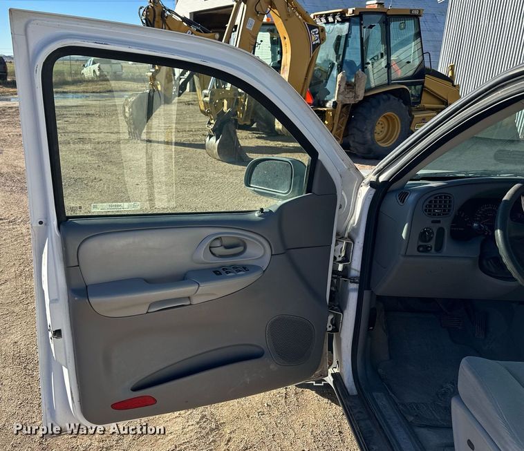 image for item NS9101 2008 Chevrolet TrailBlazer LS  SUV