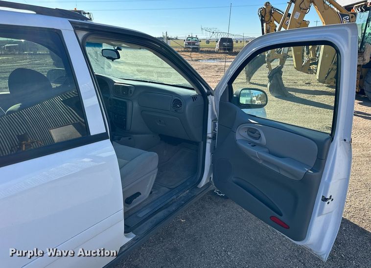 image for item NS9101 2008 Chevrolet TrailBlazer LS  SUV