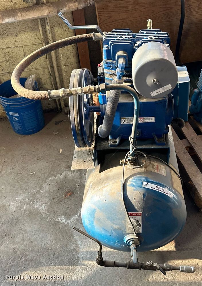 image for item NS9118 Quincy QC01506SX3  air compressor