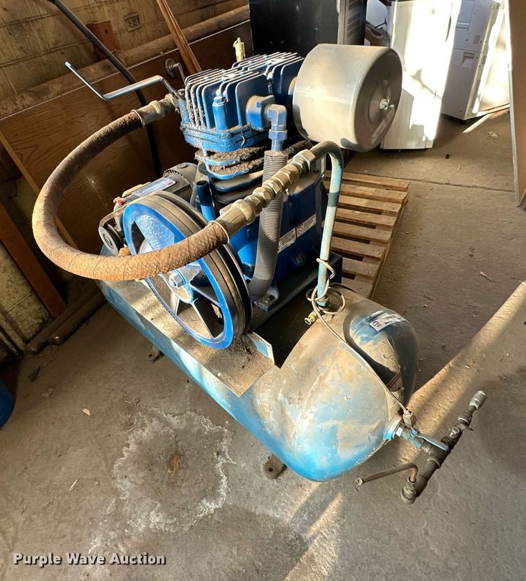 image for item NS9118 Quincy QC01506SX3  air compressor