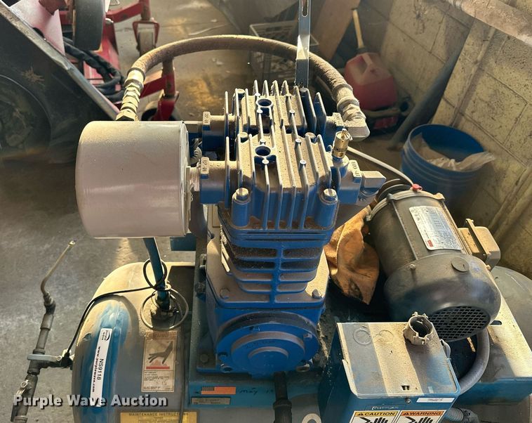 image for item NS9118 Quincy QC01506SX3  air compressor