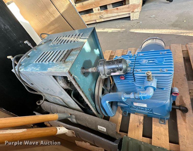 image for item NS9120 Quincy QT5  air compressor