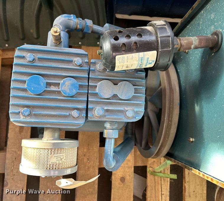 image for item NS9120 Quincy QT5  air compressor