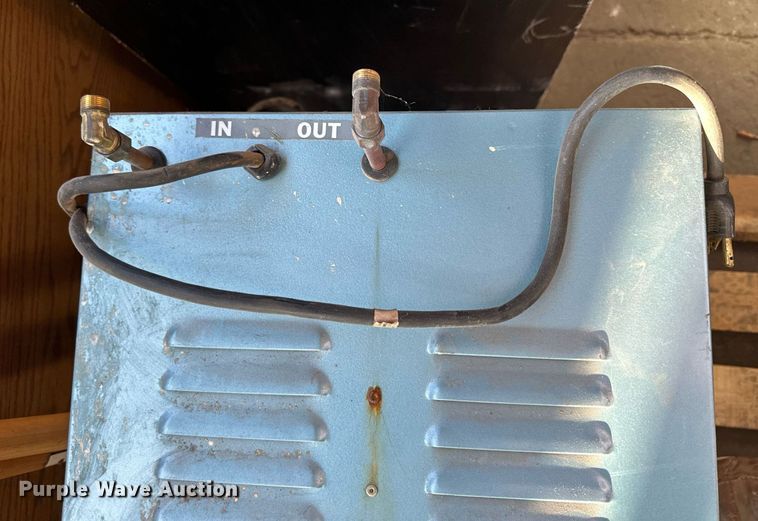 image for item NS9120 Quincy QT5  air compressor