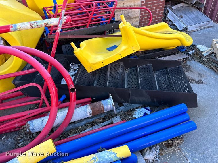 image for item NS9122 Playground equipment