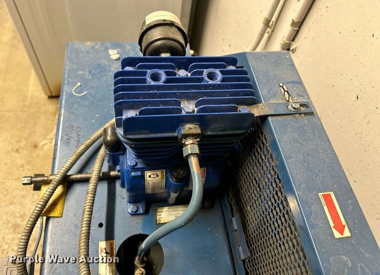 image for item NS9124 Quincy QTS3QCB  air compressor