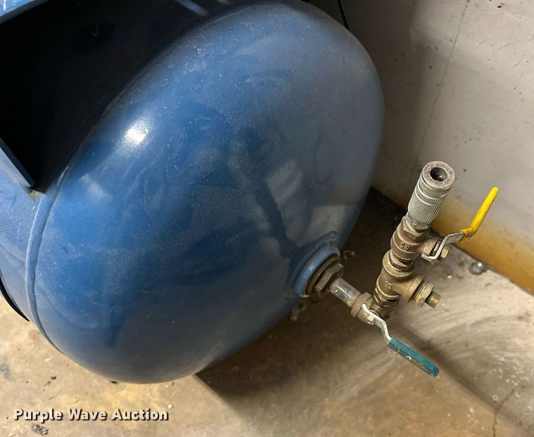 image for item NS9124 Quincy QTS3QCB  air compressor