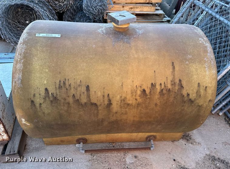 image for item NS9125 (2) tanks