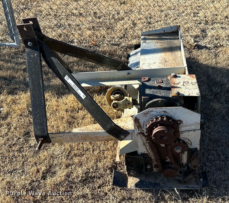 image for item NS9128 Olathe Manufacturing 83  aerator/seeder